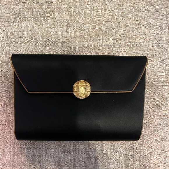 Yves Saint Laurent Black and Gold Clutch Timeless Elegance - Picture 1 of 6